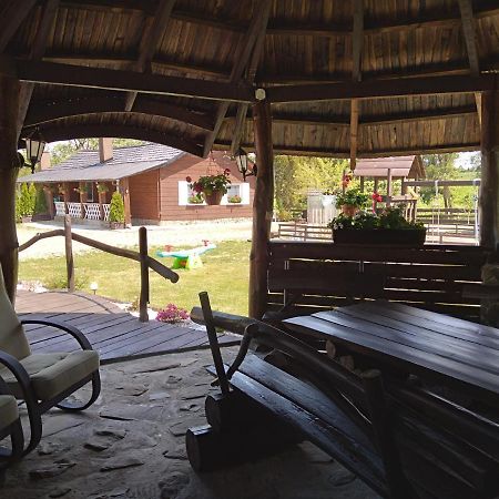 Domek Na Prerii Vila Ustrzyki Dolne Exterior foto