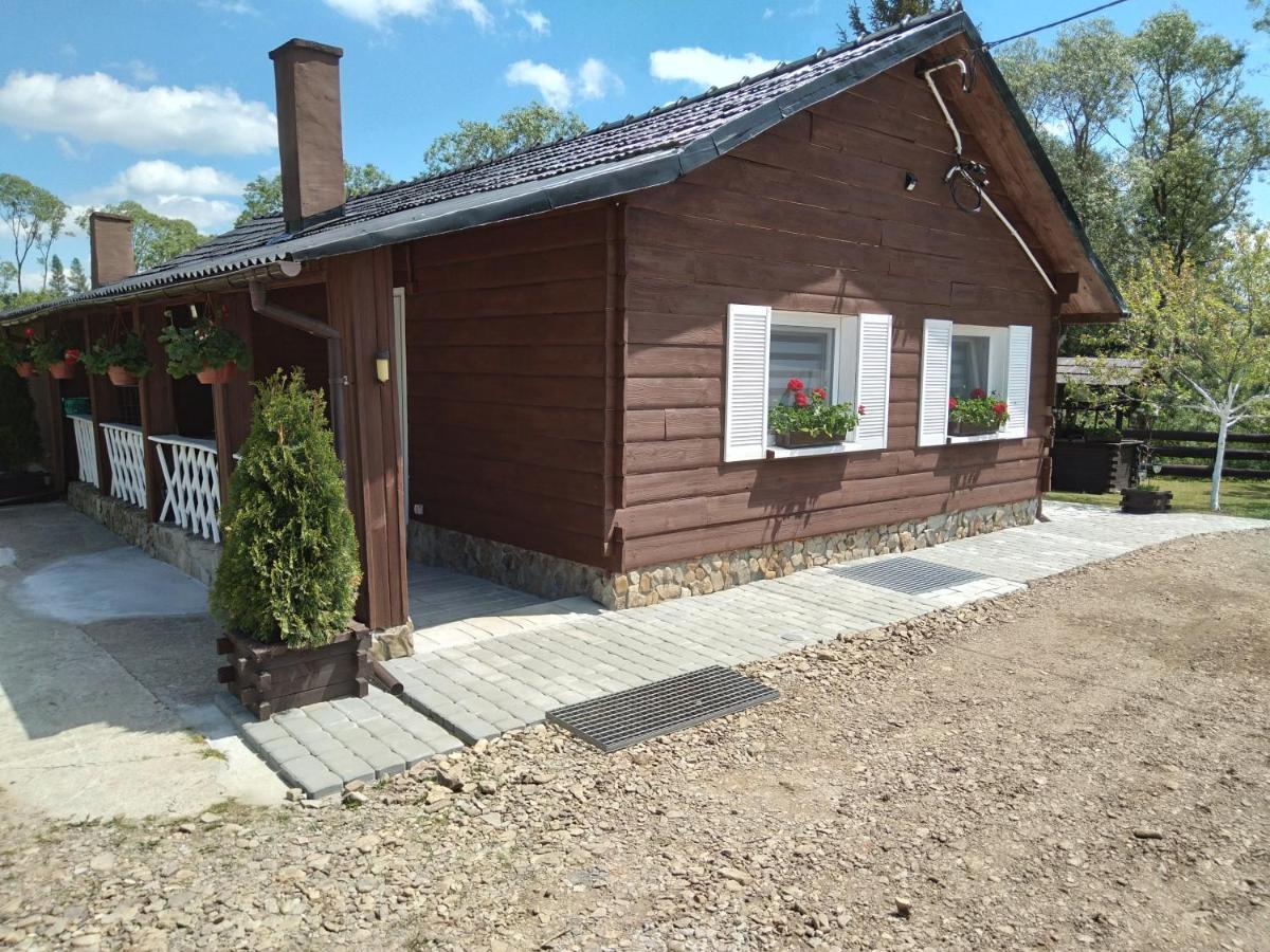 Domek Na Prerii Vila Ustrzyki Dolne Exterior foto