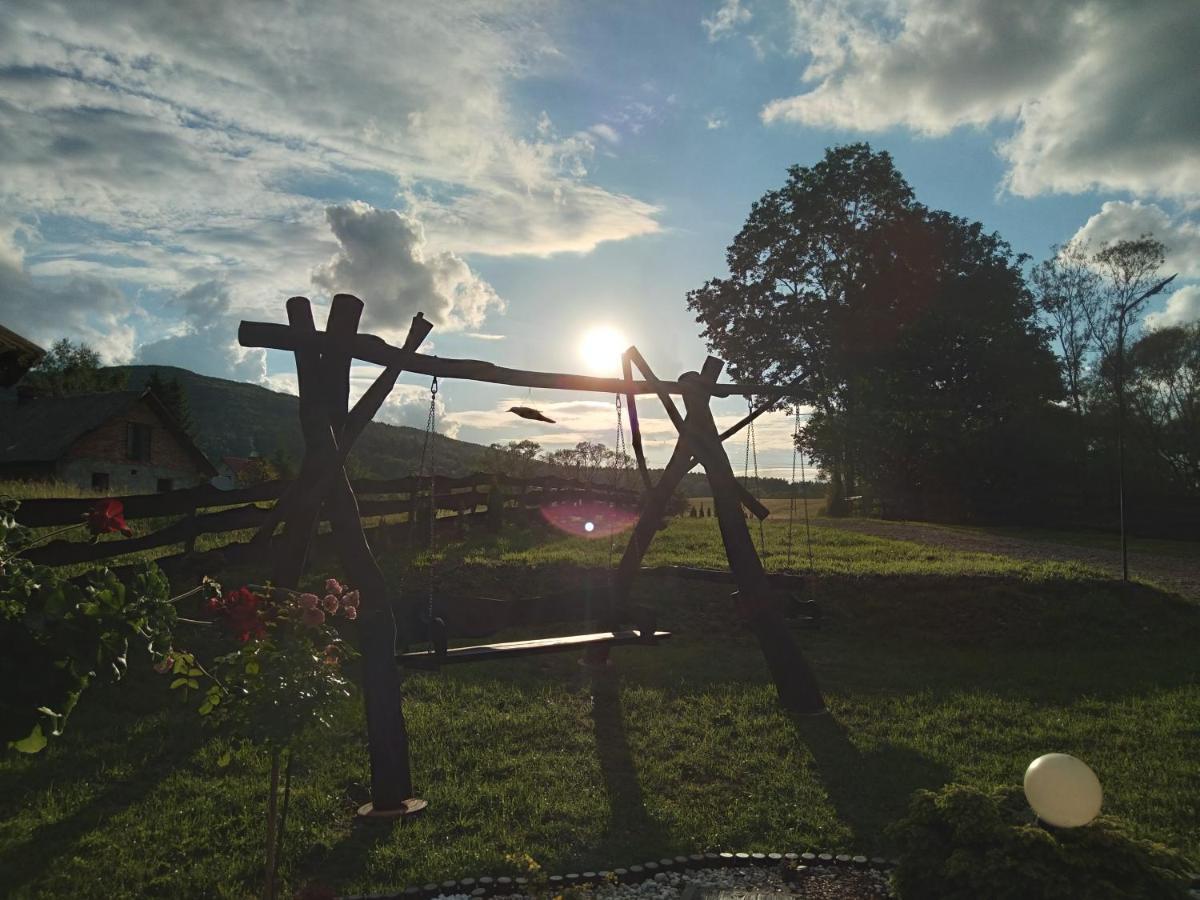 Domek Na Prerii Vila Ustrzyki Dolne Exterior foto